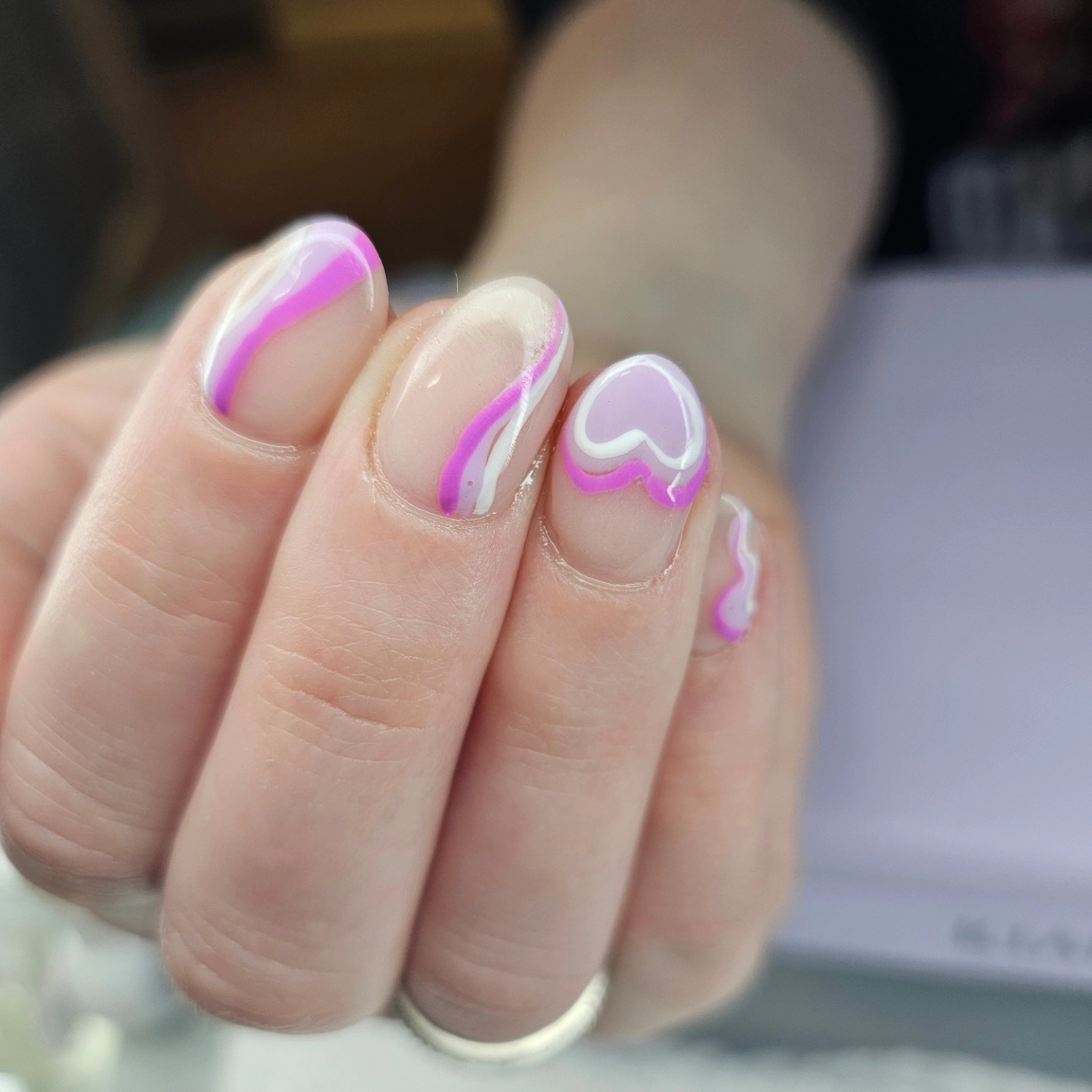 Pink swirl abstract nails